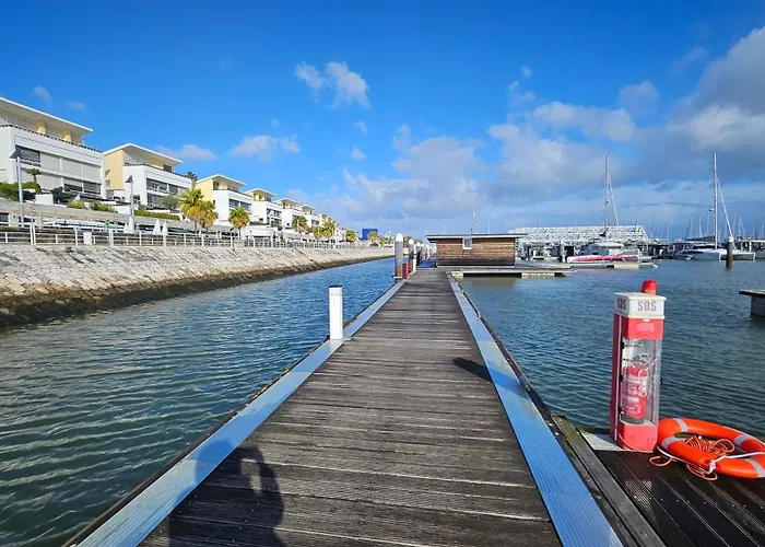 Expo Barco Lancha H33 * Lisboa