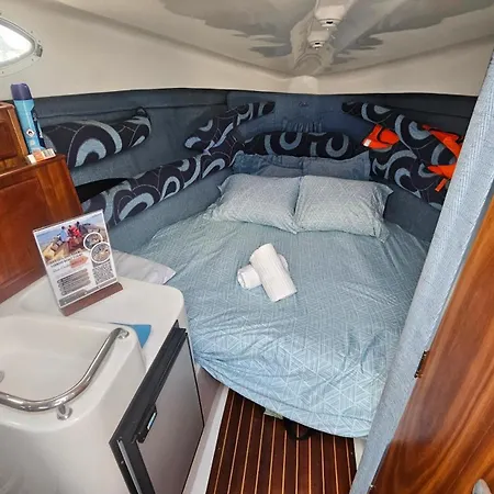 Expo Barco Lancha H33 * リスボン