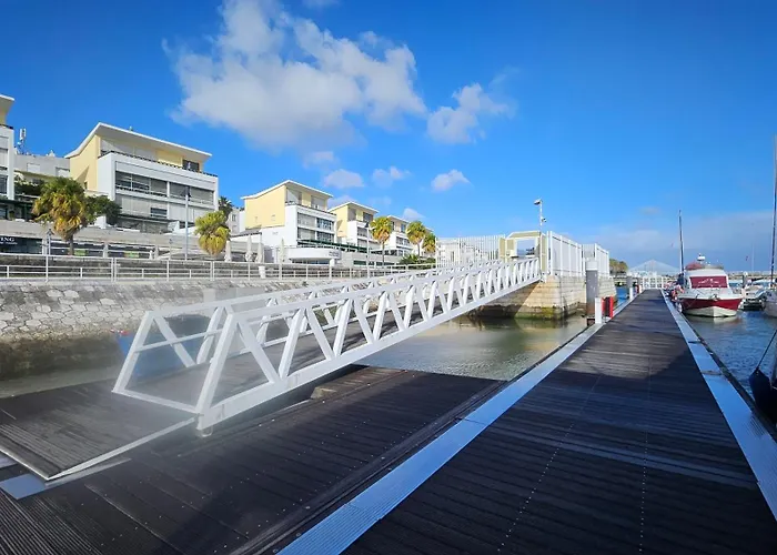 Expo Barco Lancha H33 * Lisboa